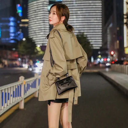 Chic Streetwear Trench Coat - Image 3